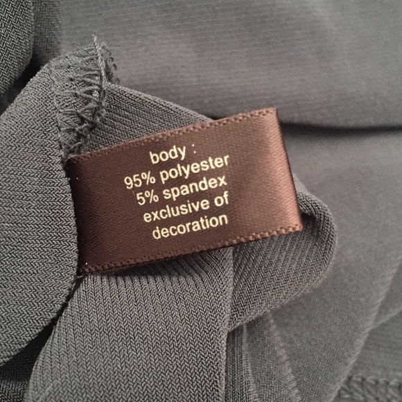 ⭐️NWT⭐️ The Limited One Shoulder Top - Picture 5 of 5